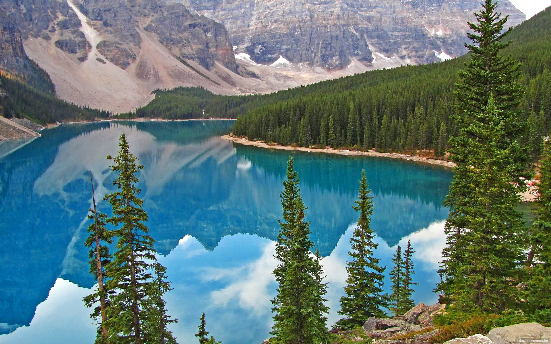 开云体育官方app-“如何完美执行3-2区域联防？战术详解”，二三区域联防教学视频