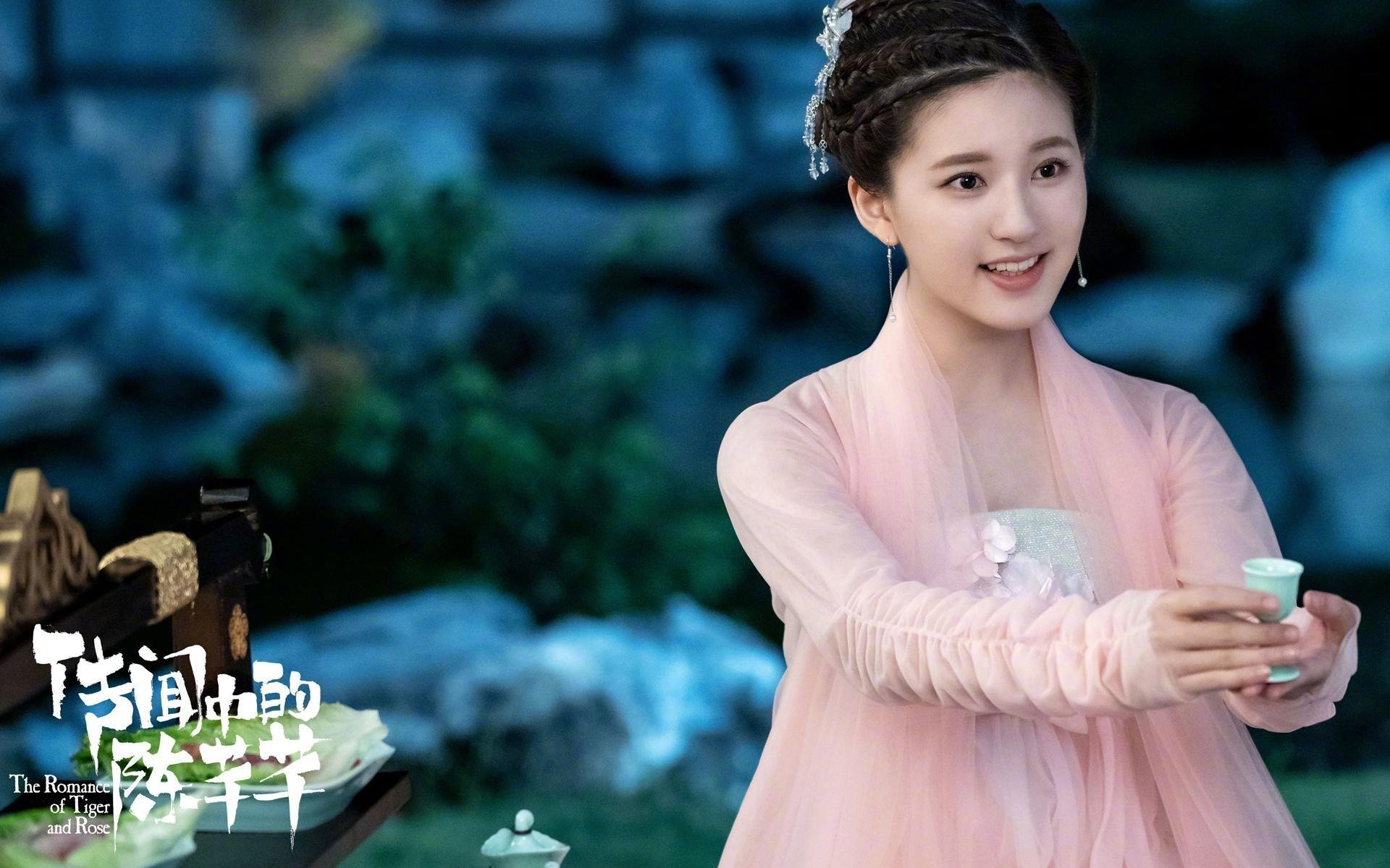 -“德甲争冠势头强劲，领头羊全力以赴”，德甲争四