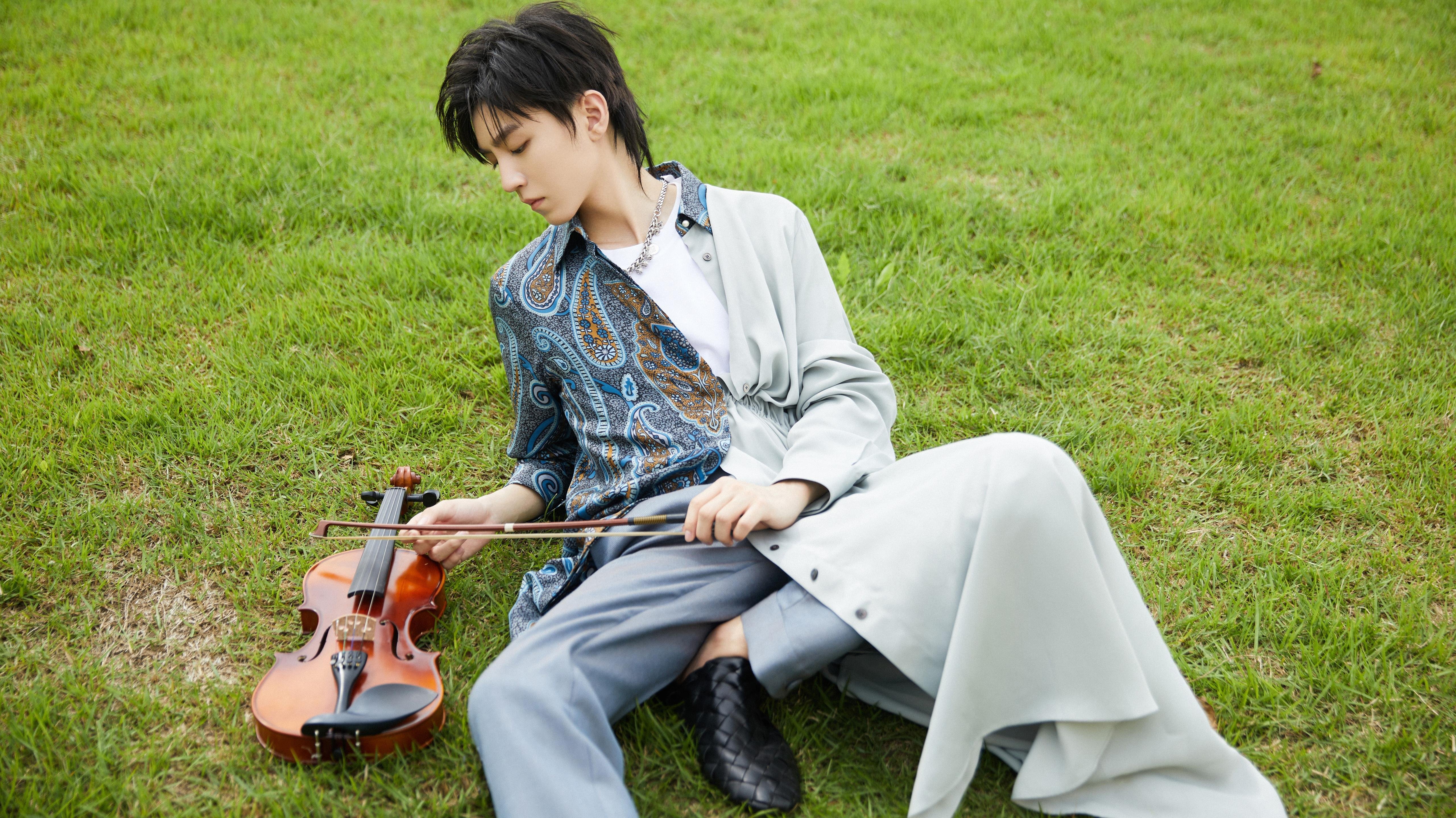 《《绝地求生》更新新载具,“牵引战车”上线助攻比赛》,绝地求生驾驶载具用枪淘汰十名玩家