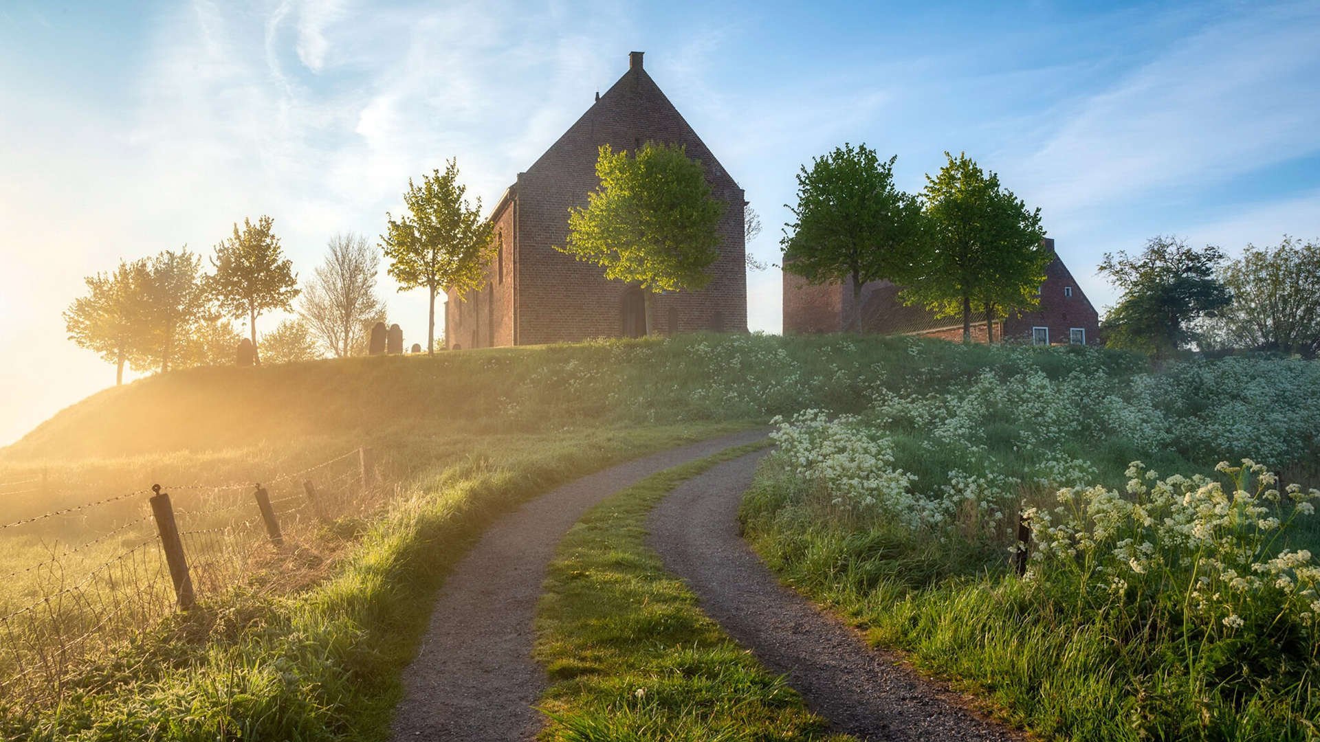 《英雄联盟洲际争霸赛，跨界对决掀起新高潮》，英雄联盟洲际赛7月开幕, we、rng等四支战队被邀请!