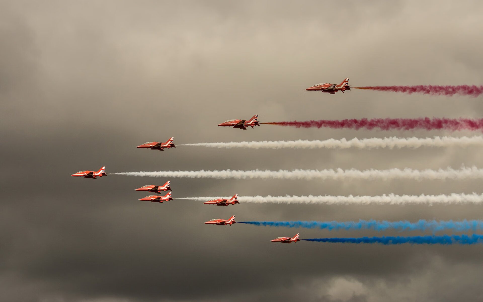 亚洲洲际足球争霸赛场内外风起云涌,亚洲足球赛赛程